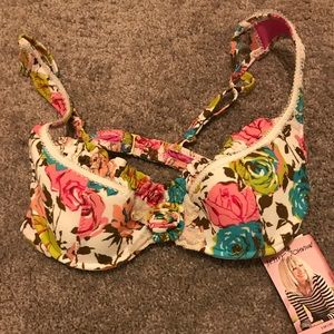 Bikini top - Betsey Johnson